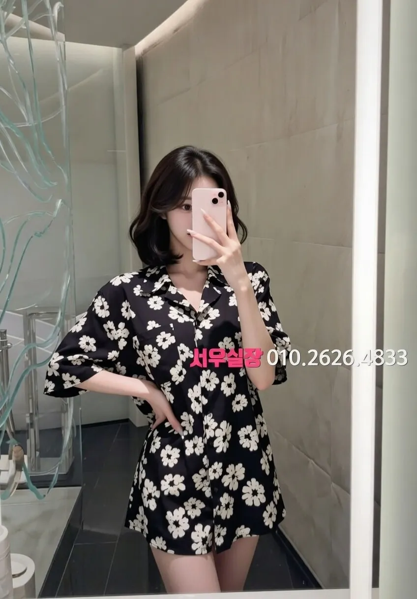 안양일번가 다국적노래클럽 프리미엄 라인업 19번 프로필