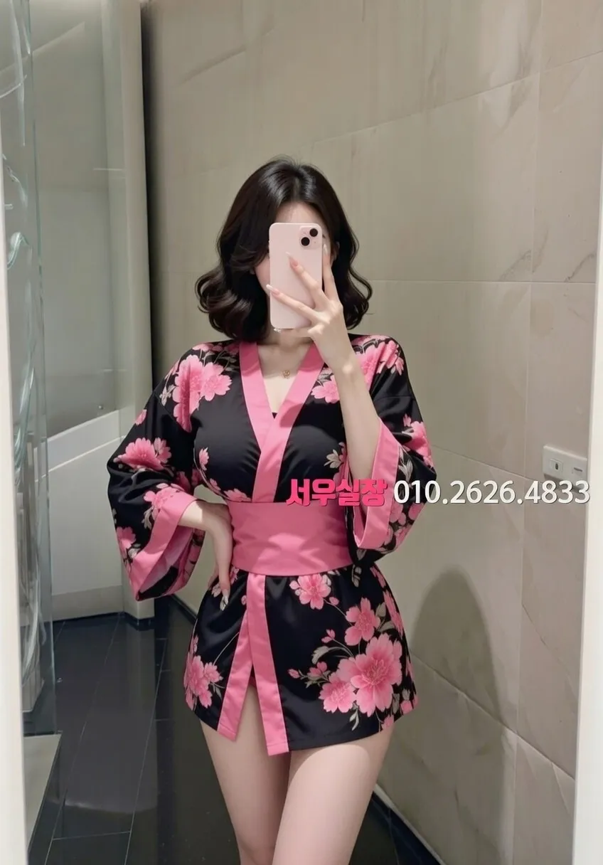 안양일번가 다국적노래방 프리미엄 라인업 2번 프로필